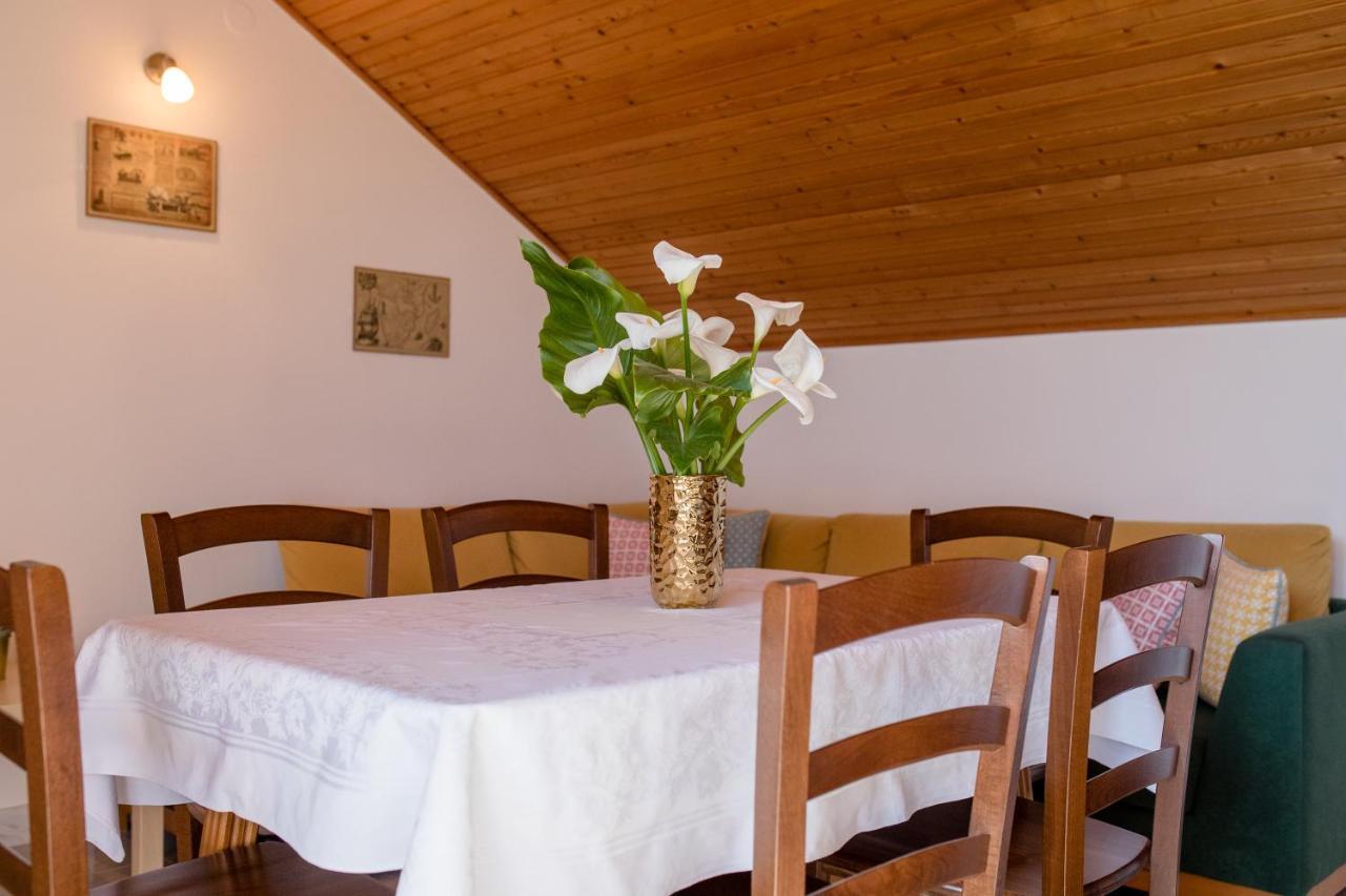 Apartments Tartuga Rab Town Dış mekan fotoğraf